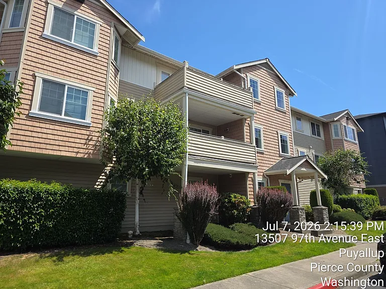 13507 97th Ave E #303 — Photo 2