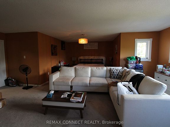 3rd image of 80 Kennett Dr