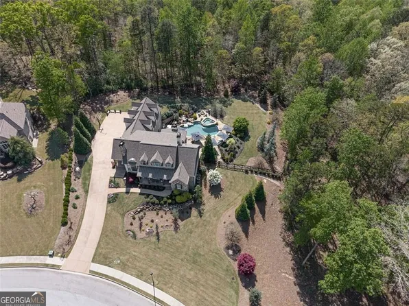4256 Alba Ln, Buford, GA 30519