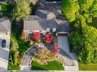 126 Babcombe Dr, Markham, ON L3T1N1