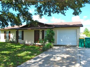 8 Kristin Ln, Eustis, FL 32726