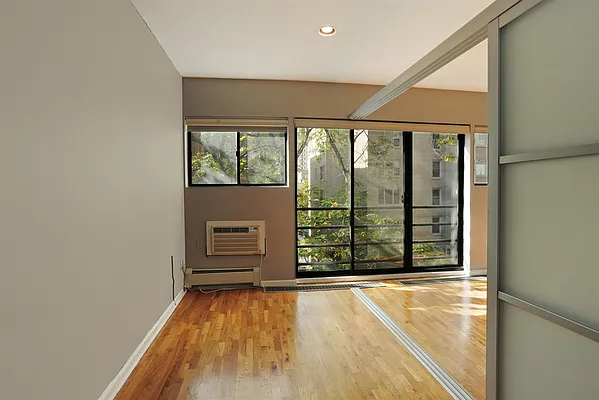 Rented by Corcoran | media 28