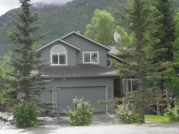 20638 Driftwood Bay Dr, Eagle River, AK 99577