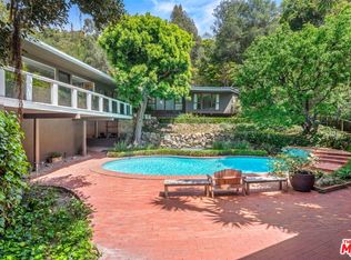 1746 Mandeville Ln, Los Angeles, CA 90049