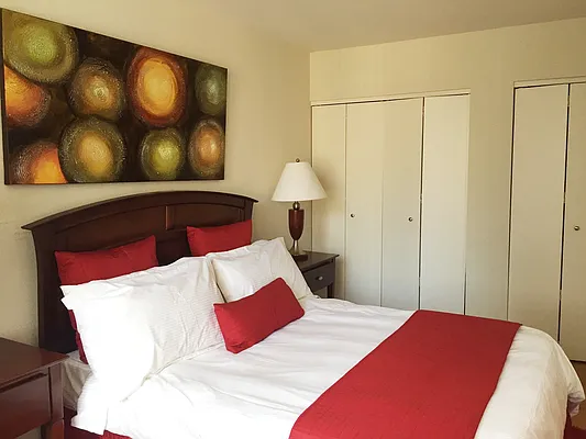 Rented by Stonehenge NYC LLC | media 7