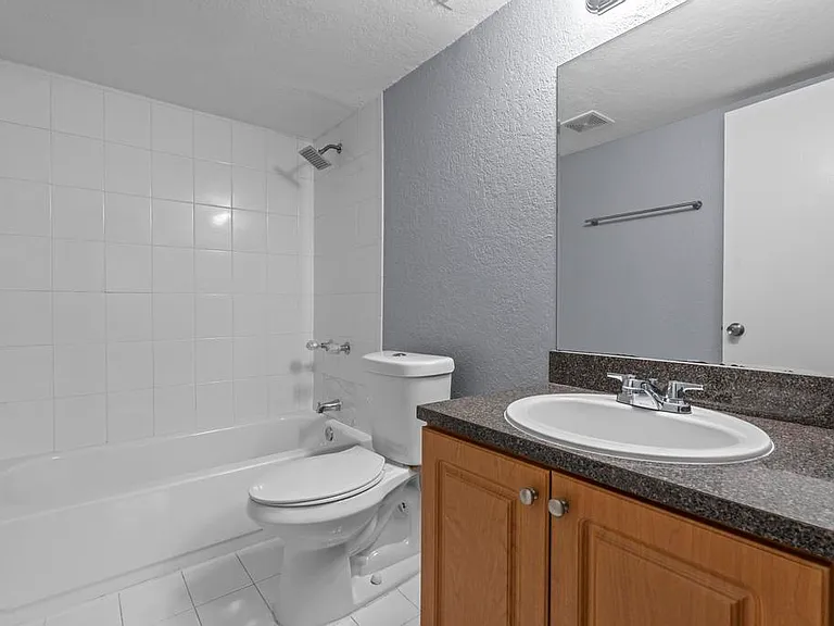 120 Sparrow Dr #205 — Photo 15