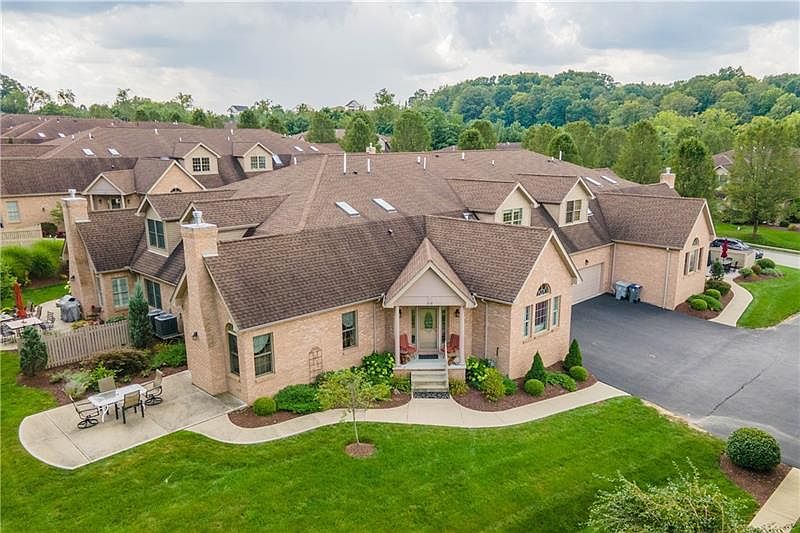 1st image of 219 Village Green