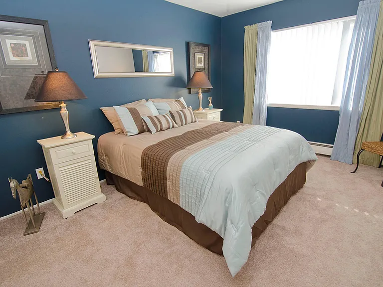 College Towne Apartments — Photo 43