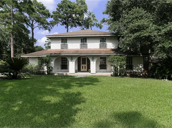 630 Ames St, Spring, TX 77373