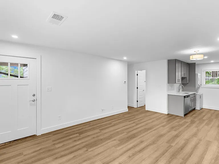 Patton Place — Photo 14