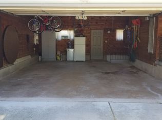 1105 Riverside Dr, Suamico, WI 54173