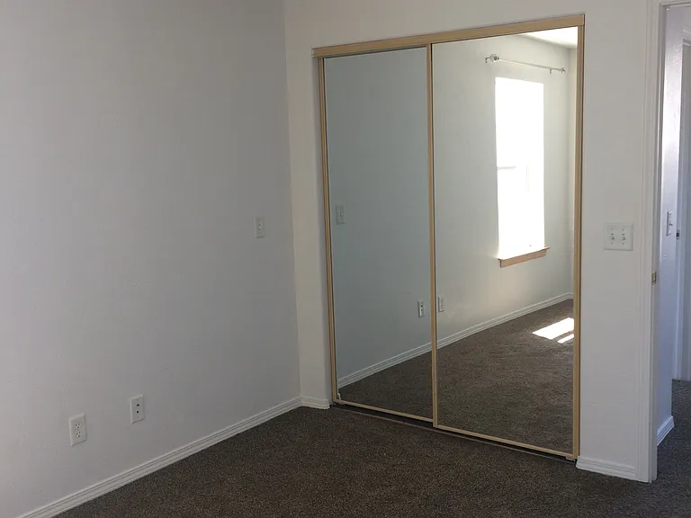1/2 Pioneer Rd — Photo 17