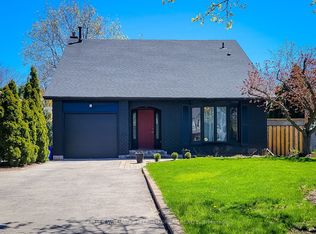 680 Powell Ct, Burlington, ON L7R3E8