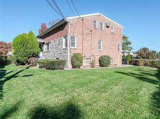 40 Bryant Rd, Yonkers, NY 10705
