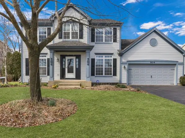 904 Ravinia Dr, Gurnee, IL 60031