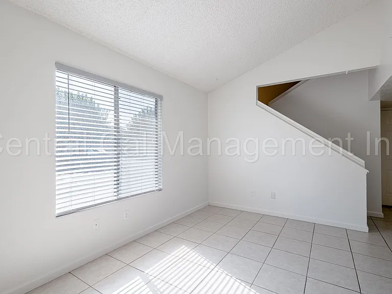 7901 S Laurelglen Blvd #A-D — Photo 4