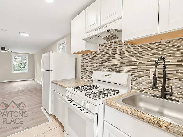 1813 Maryland Ave NE — Photo 7