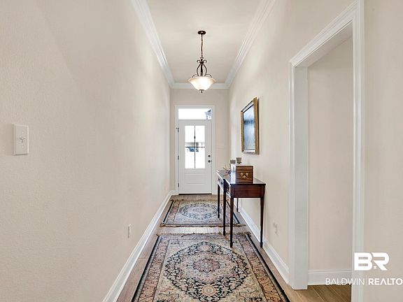5th image of 22356 Hibiscus Cir