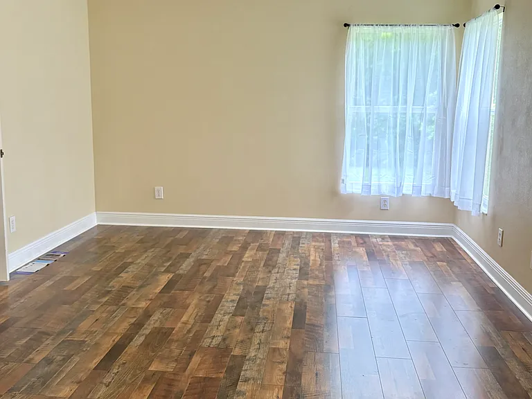 6302 Sturbridge Ct — Photo 13