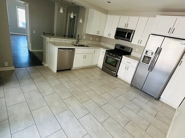 11043 Clairemont Mesa Blvd — Photo 15