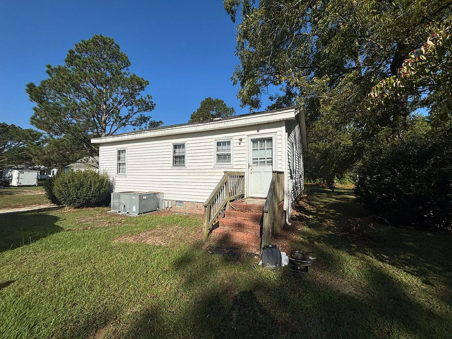 2 Bed House, Quiet Community, Country Living — Photo 2