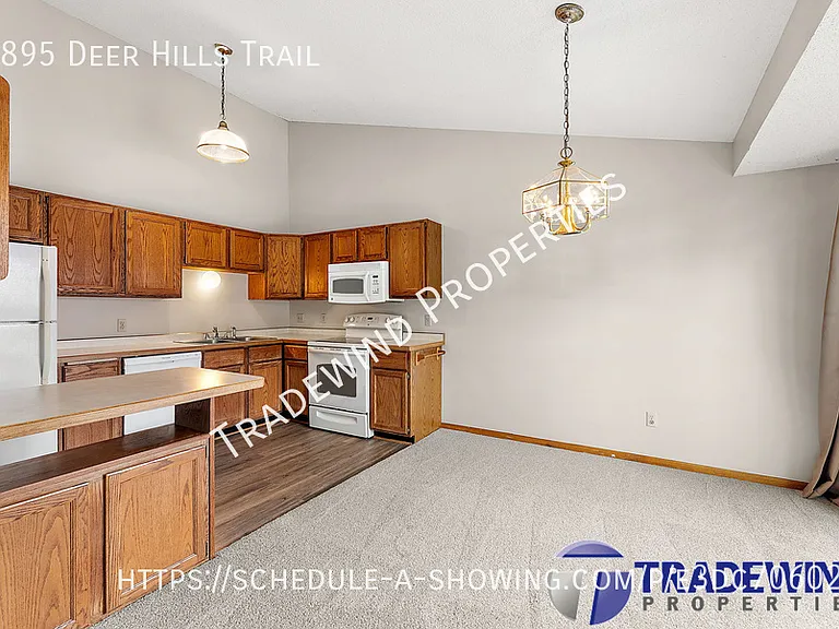 1895 Deer Hills Trl — Photo 4