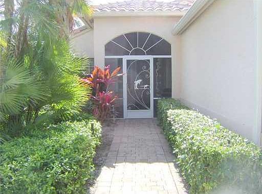 4th image of 303 NW Alana Ave