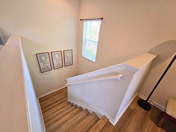 4th image of 3435 Parkridge Cir #19-203