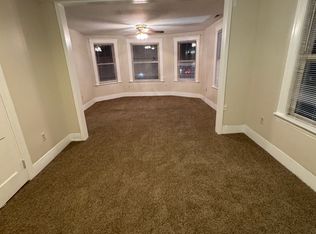 370 Grafton St #4, Worcester, MA 01604