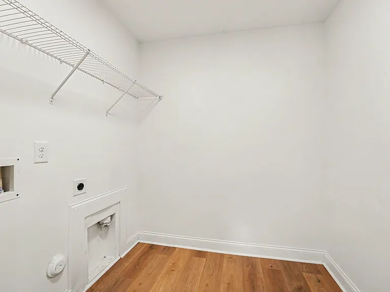 8312 Compton Acres Ln — Photo 23