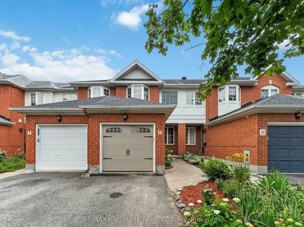 16 Central Park Dr, Ottawa, ON K2C 3Z9