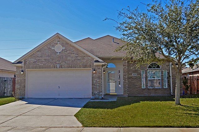 1st image of 1609 Oak Landing Dr