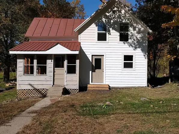 73 Spring St, Saint Regis Falls, NY 12980