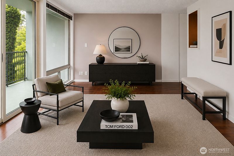 5th image of 507 W Mercer Street #104