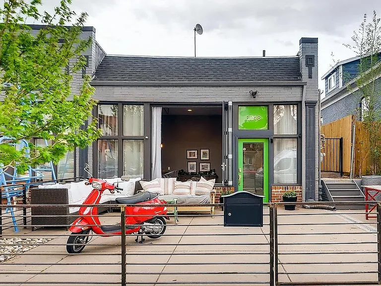 3248 N Williams St — Photo 2