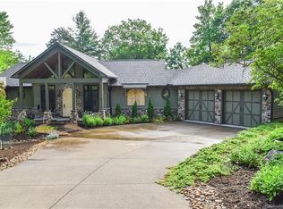 69 Uwohali Ct, Brevard, NC 28712