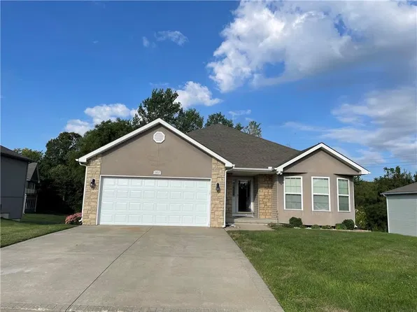 2612 N 100th Ter, Kansas City, KS 66109