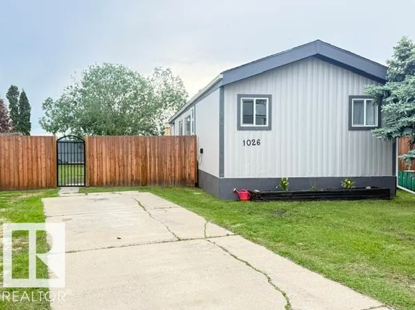 1026 Lakeland Cres, Strathcona County, AB T8H 1J2