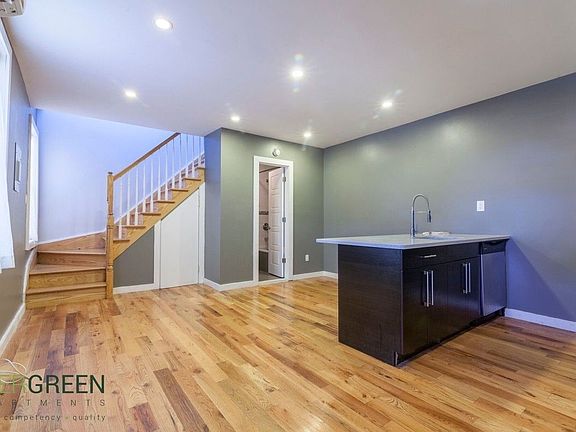 2nd image of 1347 De Kalb Ave #1K