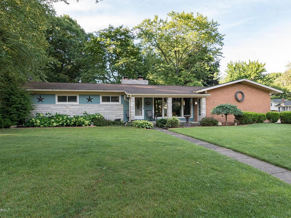 1st image of 1809 Charter Ave