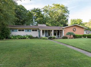 1809 Charter Ave, Portage, MI 49024