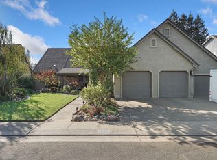19591 Meadow View Dr, Woodbridge, CA 95258