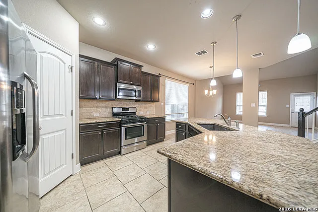 12911 Brewster Ml — Photo 8