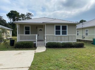 239 County Line Rd, Niceville, FL 32578