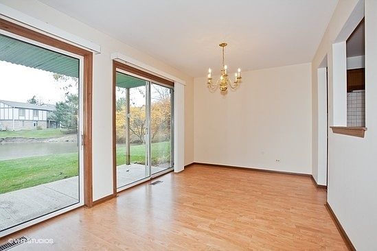4th image of 1303 Williamsport Dr Unit 2
