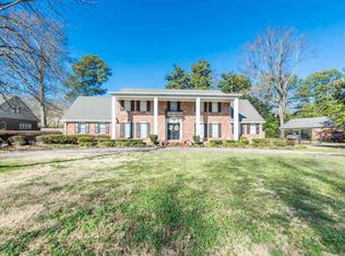 153 Perkins Ext, Memphis, TN 38117