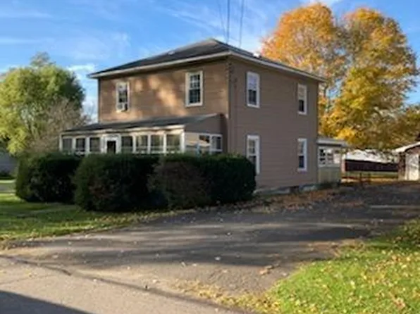 30 Park St, Spencer, NY 14883