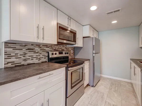 9005 E Lehigh Ave APT 34, Denver, CO 80237