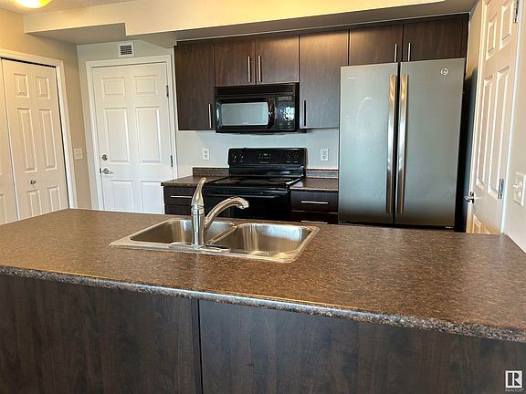 5th image of 6925 199th St NW #210