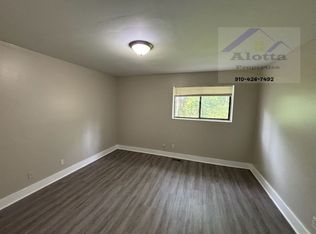 5114 Paul Peel Pl, Hope Mills, NC 28348